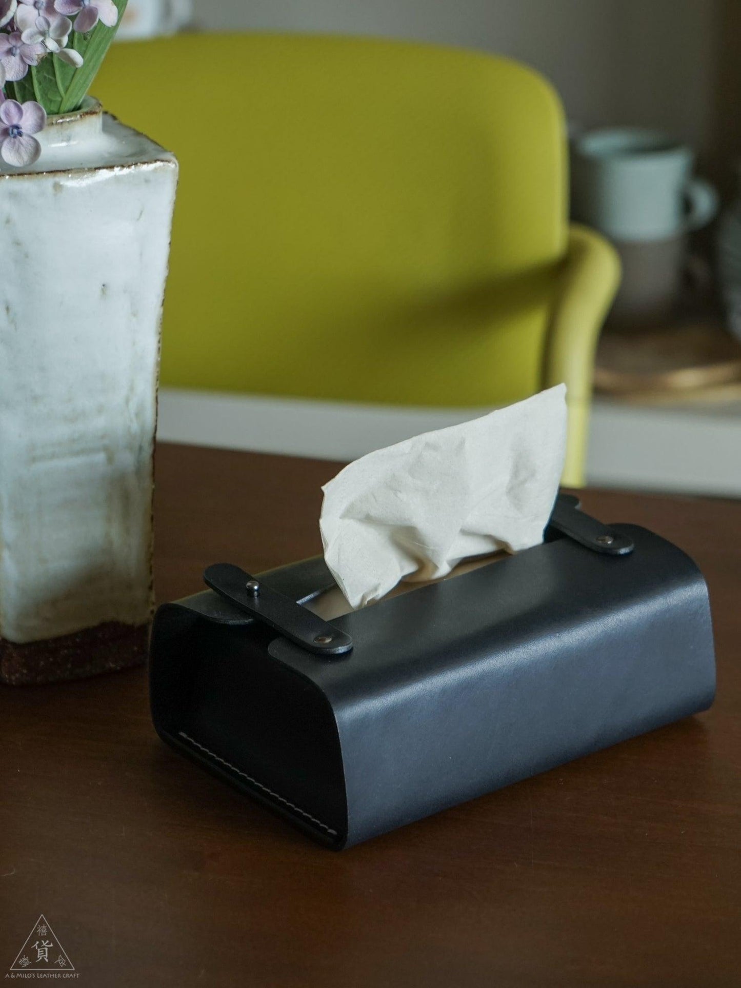 Handcrafted Tissue Box made with Leather - AMILO LEATHERCRAFT