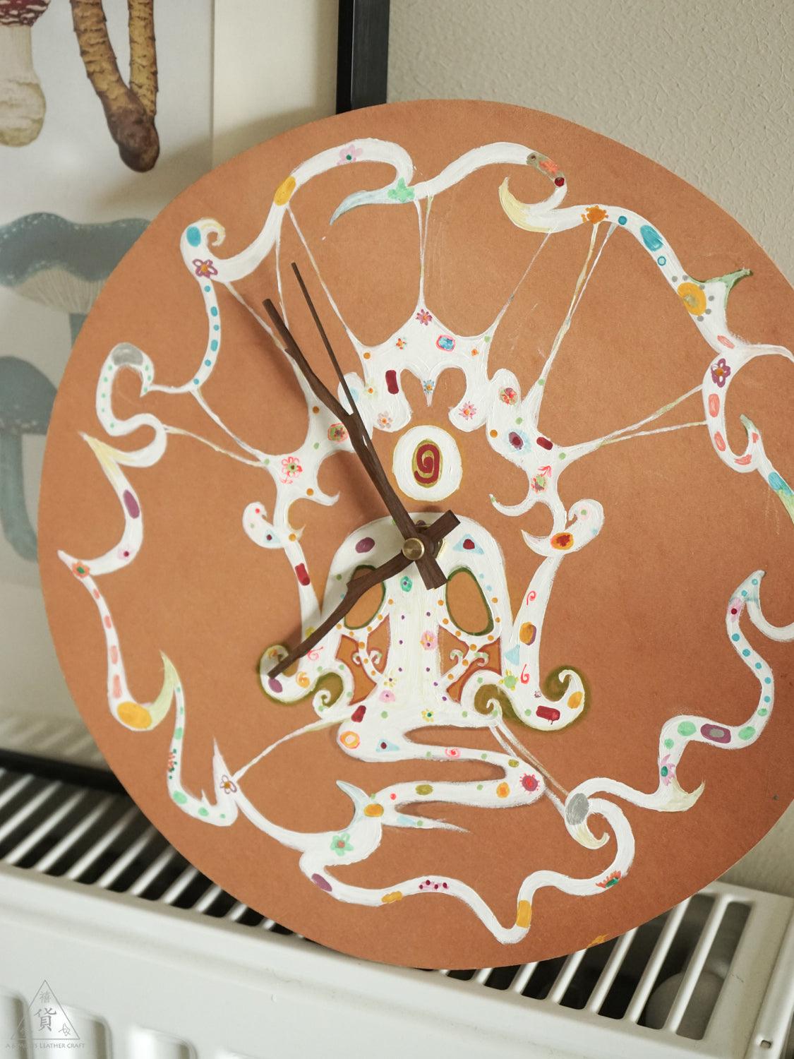 Leather-based Hand-Painted Artistic Clock - AMILO LEATHERCRAFT