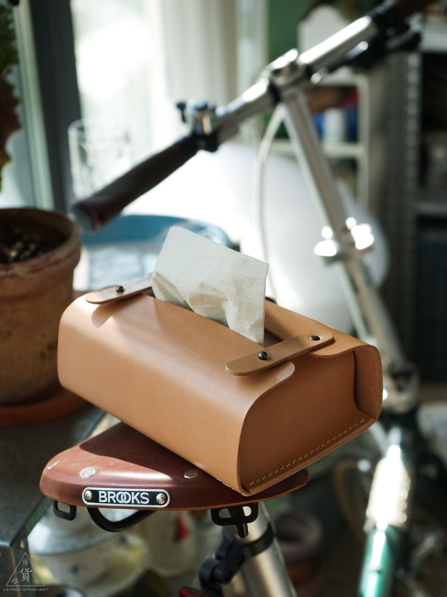 Handcrafted Tissue Box made with Leather - AMILO LEATHERCRAFT