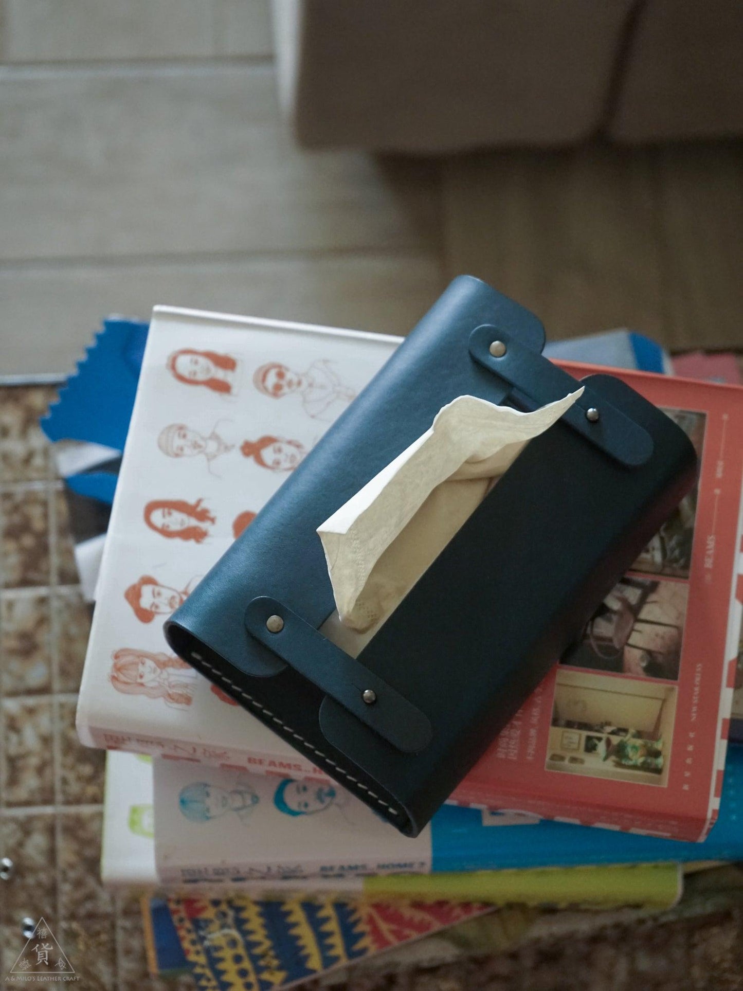 Handcrafted Tissue Box made with Leather - AMILO LEATHERCRAFT